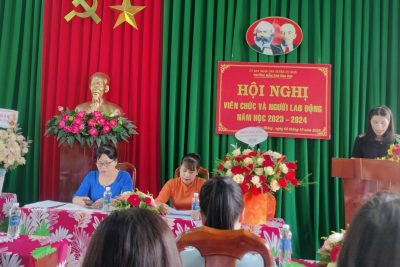 Hội nghị viên chức và người lao động trường Mầm non Hoa Mai năm học 2023 – 2024