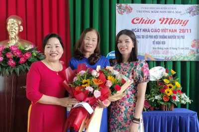 Hình ảnh tổ chức toạ đàm Ngày Hiến chương Nhà giáo Việt Nam 20/11